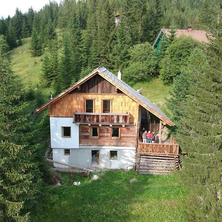 Ferienhaus Flattnitz Eksteriør billede